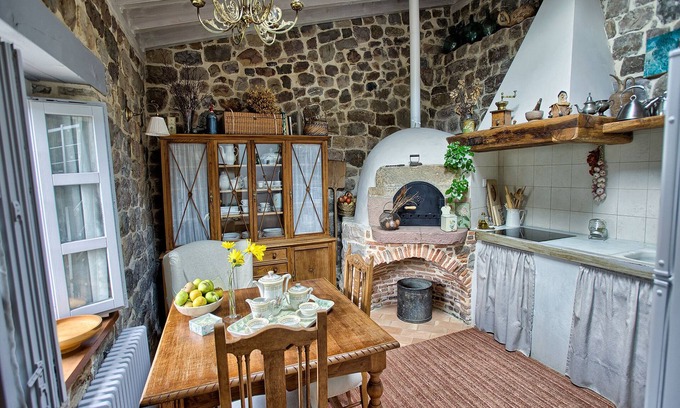 Teran House | An enchanting rural house in the heart of Cantabria