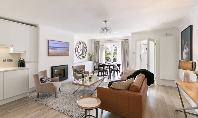 Malahide Apartment | An exceptional property, perfectly located.