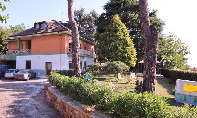 Ariccia Apartment | An ideal home for families or groups of friends-Near Rome-In the Castelli Romani