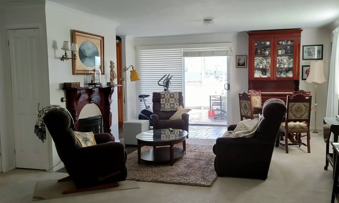 Goodwood Villa | An Oasis of privacy, space, convenience. Close to Mona, racecourse & Hobart CBD