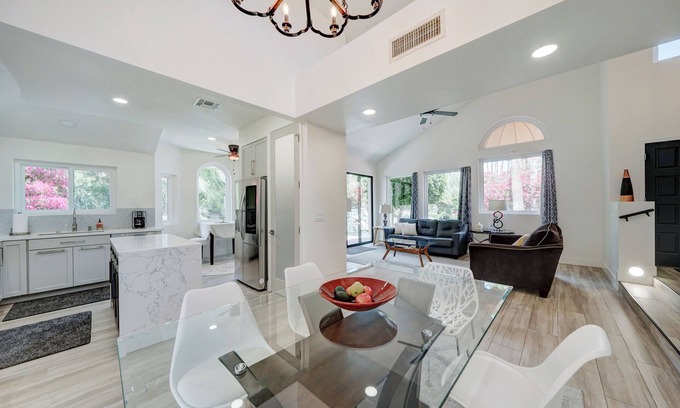 Sandcastle Village House | An Oasis