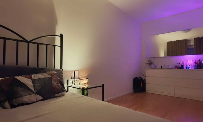 Sigtuna Municipality Apartment | An um in an apartment