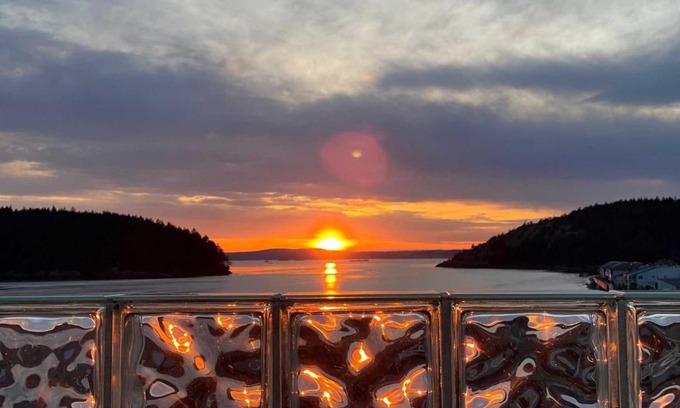 Anacortes House | Anacortes Paradise Vacation Rental with Water Views!