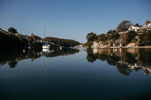 Noss Mayo House | Anchor Cottage Noss Mayo