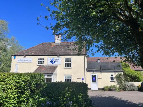 Hillfarrance Hotel | Anchor Inn