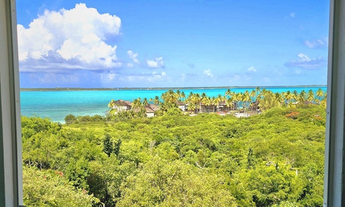 George Town House | Anchorage Villa: Spacious w/OceanViews, Steps to Beach & Minutes to Georgetown!