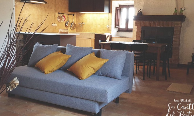 Civitella d'Agliano House | Ancient Farmhouse in the Valley of the Calanchi of Civita di Bagnoregio