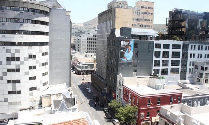 Cape Town City Centre Bed & Breakfast | Andalousse Backpackers beds with out breakfast