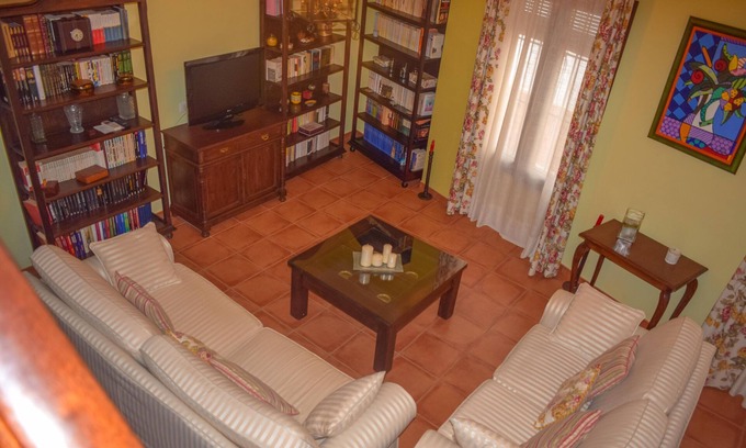 Penaflor House | Andalusian village family house