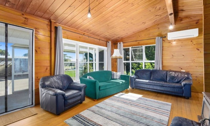 Waiotahi House | Andam Cottage, Central Opotiki
