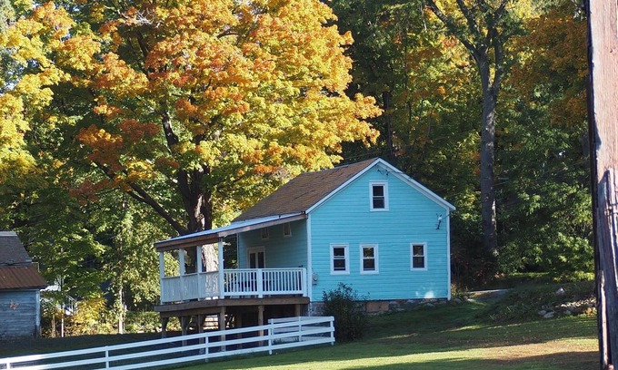 South Hartford Cottage | Andelyn Farm Hummingbird Cottage. Rustic Cottage in beautiful Upstate New York.