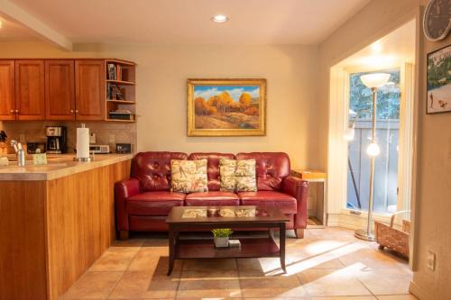 Ketchum Apartment | Andora Villa Condo 118