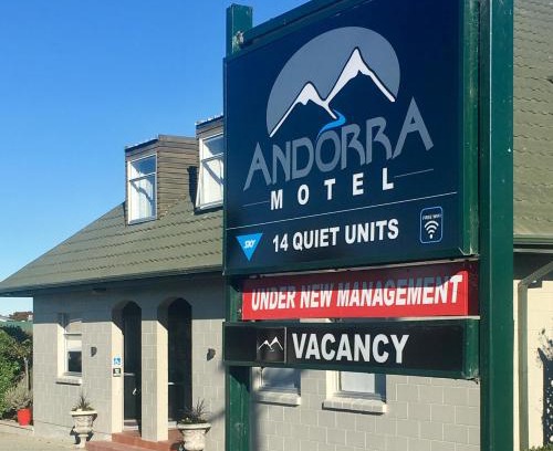 Geraldine Hotel | Andorra Motel