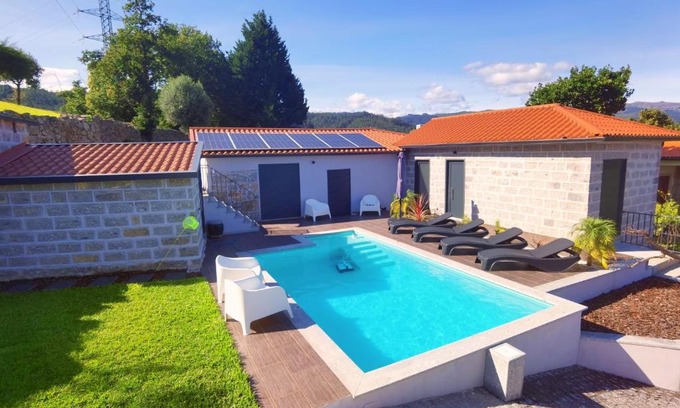 Amares House | AndreiHouse