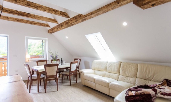 Bohinj House | ANDREJ 3 apartment .
