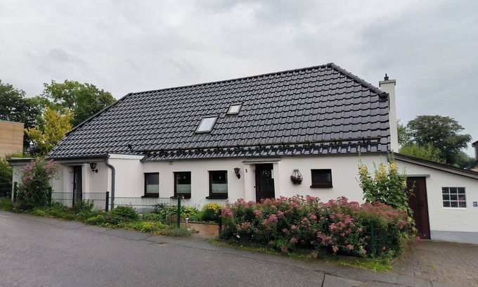 Handewitt Apartment | Andresen: Vacation apartment with gazebo - Ferienwohnung Andresen