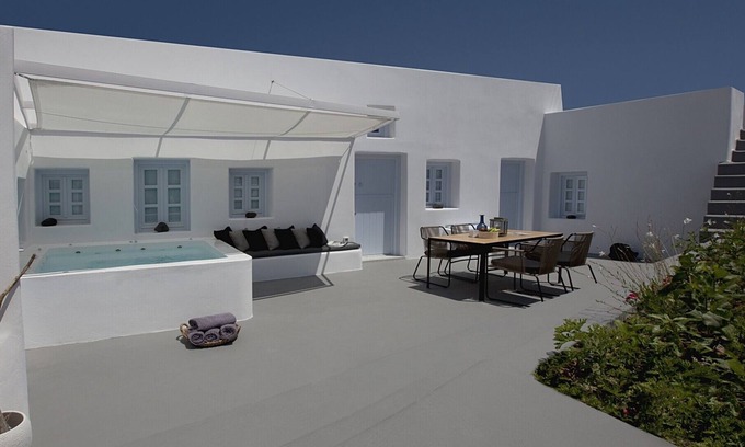 Megalochori Villa | ANEMOLIA VILLA SANTORINI