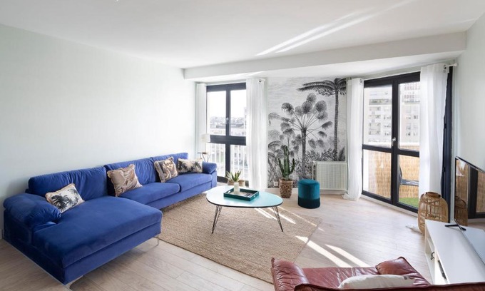 Colombier - Champ de Mars Apartment | Angèle by Cocoonr