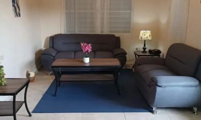 Angeles House | Angeles Guest House