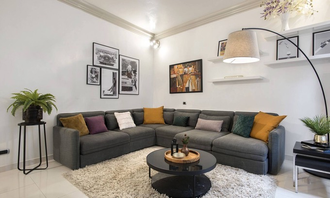Rione XVI Ludovisi Apartment | Angelique Boutique