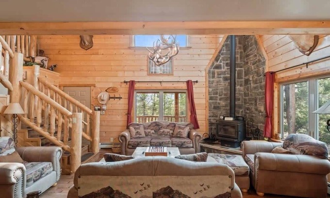 Twin Lakes Cabin | Angell`s Retreat 3bd Cabin in Twin Lakes