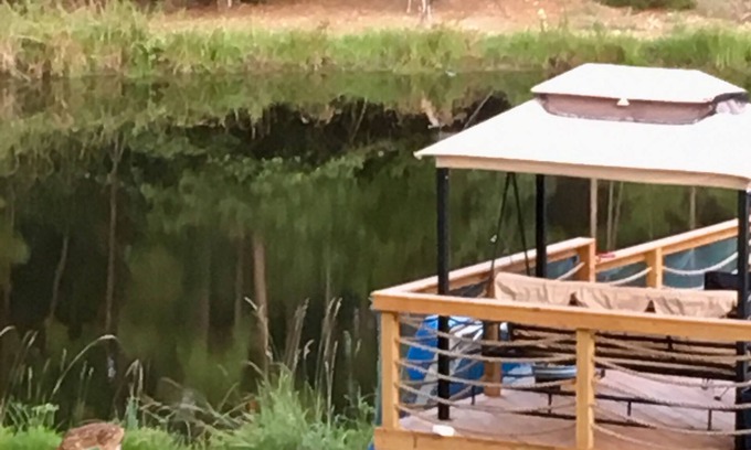 La Grange Cabin | Angeltom Cabin & RV:20 Acre Woods - >16 pip + Jacuzzi + treehouse + UTV + 2ponds