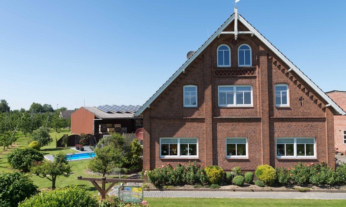 Gruenerdeich Apartment | Ankerplatz Ferienwohnung/Gartenblick - Fewo Gartenblick