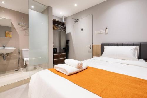 Chinatown Apartment | Ann Siang Single No Window