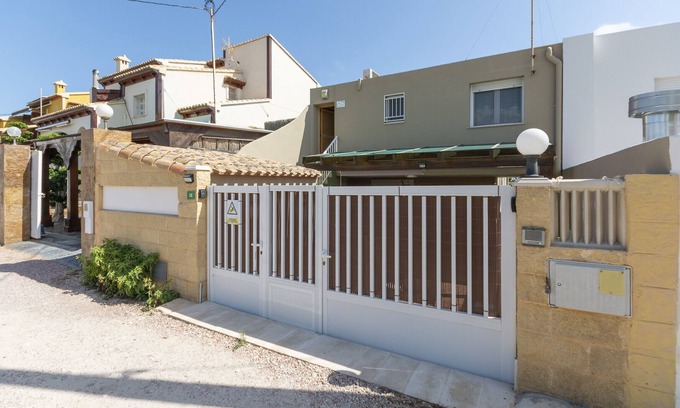 Molinell House | ANNA - Fantastic house right in front the beach in Denia