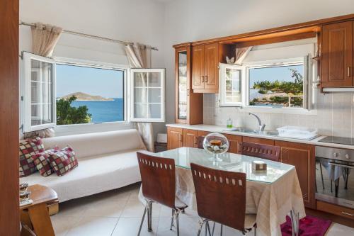 Leros Apartment | Anna House