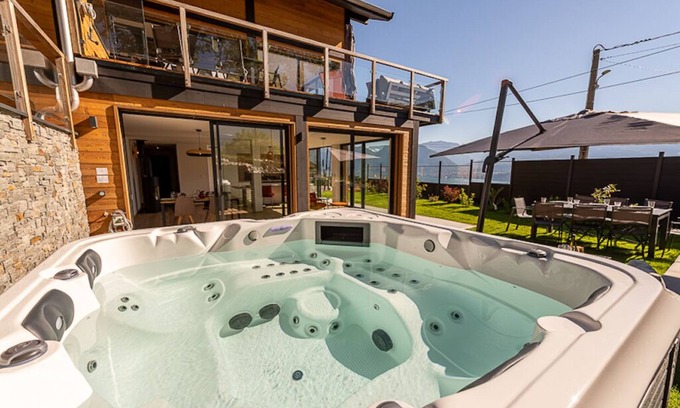 Saint-Jorioz Apartment | ANNECY HAPPY LODGE 5 PERS LAKE VIEW JACUZZI TERRACE