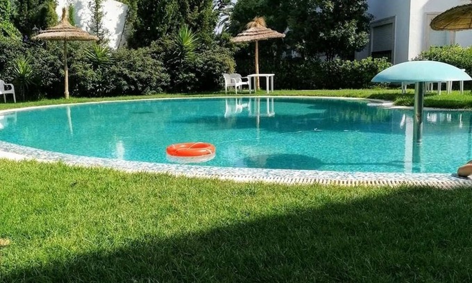 Hammamet Apartment | Annual rental 350€/month An S1 apartment with swimming pool and parking