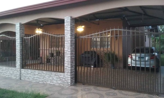 San Pablo Viejo House | Anny's Party Home