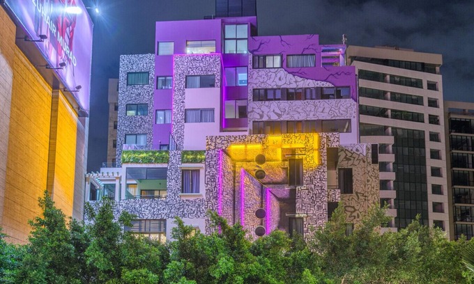Gemmayzeh Apartment | Anoor 205 Gemmayze 2-BR Apt w/Balcony & 24/7 Power