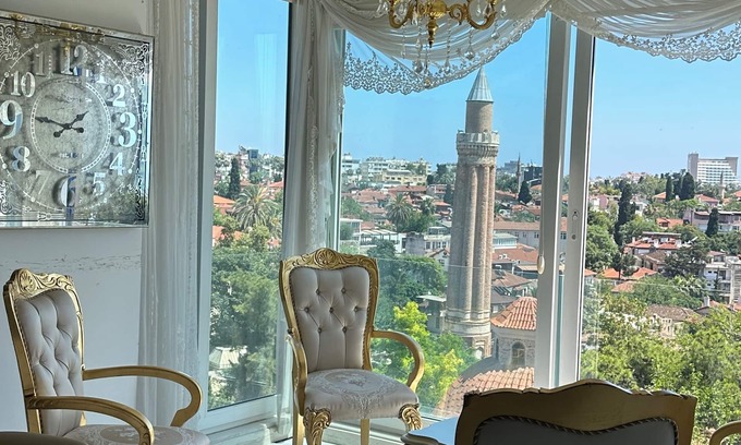 Antalya City Centre Apartment | Antalya’nın en güzel manzaralı ultralüks dairesinde konaklamak ister misiniz?