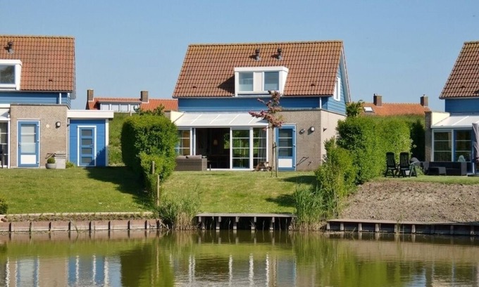 Hoofdplaat House | Antibes 240 - Kustpark Village Scaldia - Detached holiday villa directly at the lake with spacious garden