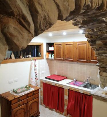 San Vito Romano Apartment | Antica Cantina Poesia, San Vito Romano