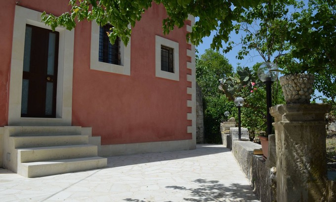 Palazzolo Acreide Historic Centre House | Antico Casale Pizzo is a beautiful house early 900 newly renovated