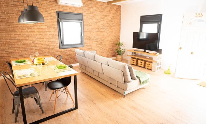 Ubrique Apartment | Antigua Fábrica de Piel Reformada. Ubrique.