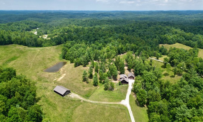 Campton Cabin | Antler Ridge Retreat- New- RRG!