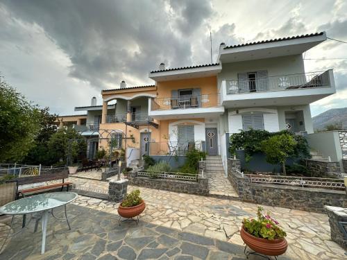 Eretria Apartment | Antonia's Apartments