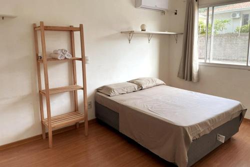 Vargem do Bom Jesus Apartment | Apê completo para o seu verão no norte da ilha!