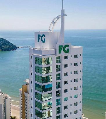 Centro Apartment | Apê Eleganza · Apê Eleganza | BC | 150m do mar | FG | 4 qtos