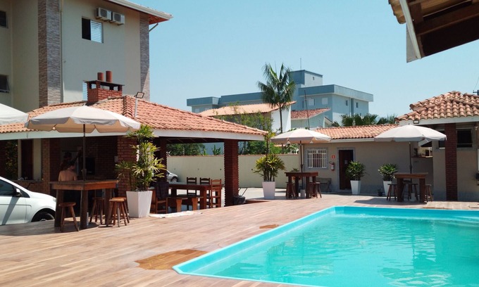 Downtown Ubatuba Apartment | Ap 2 Dorm 500 mts da Praia Grande