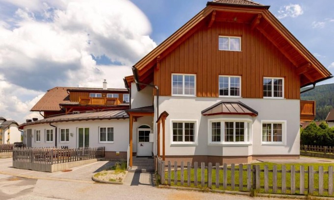 Sankt Margarethen im Lungau Apartment | Apartment Top 6 by Interhome