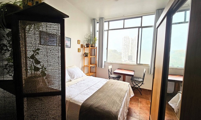 Laranjeiras Apartment | Apartment with beautiful view of Laranjeiras Christ the Redeemer