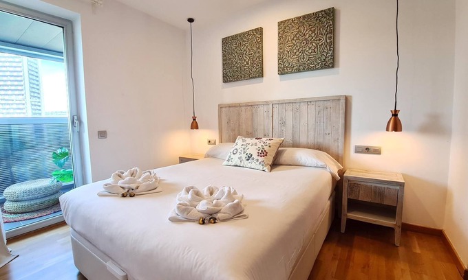 El Port Apartment | Apartment in front of Fira Gran Via
