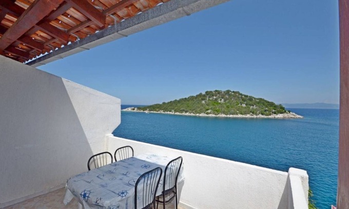 Zaklopatica Apartment | Apartments and Rooms Barbara (53781-A1) - Zaklopatica - island Lastovo