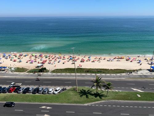Barra da Tijuca Apartment | Apart hotel em frente à praia da Barra da Tijuca, vista total para o mar