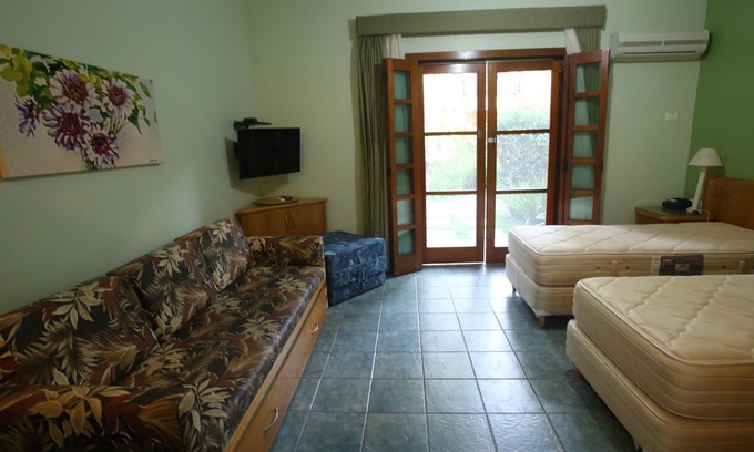 Pereque Apartment | ✨APART-HOTEL IN AVENIDA DA PRAIA - PEREQUÊ - Ilhabela / SP ✨